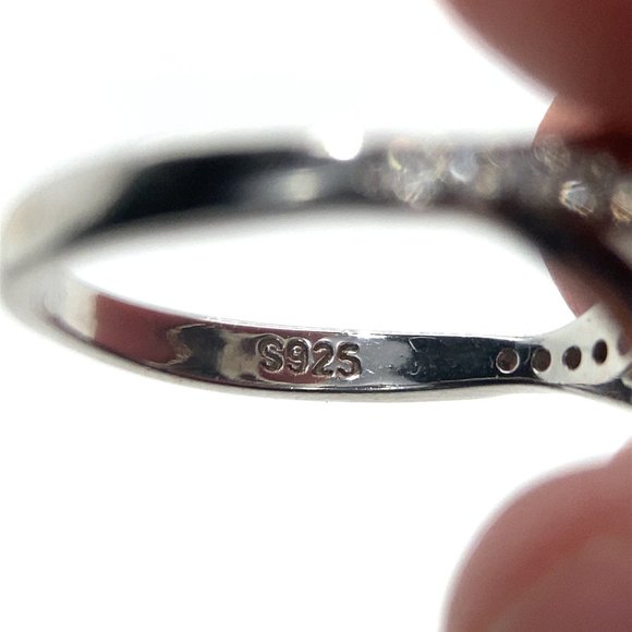 White Precious Opal .60ct Platinum Finish Solid 925 Sterling Silver Ring - Picture 3 of 7